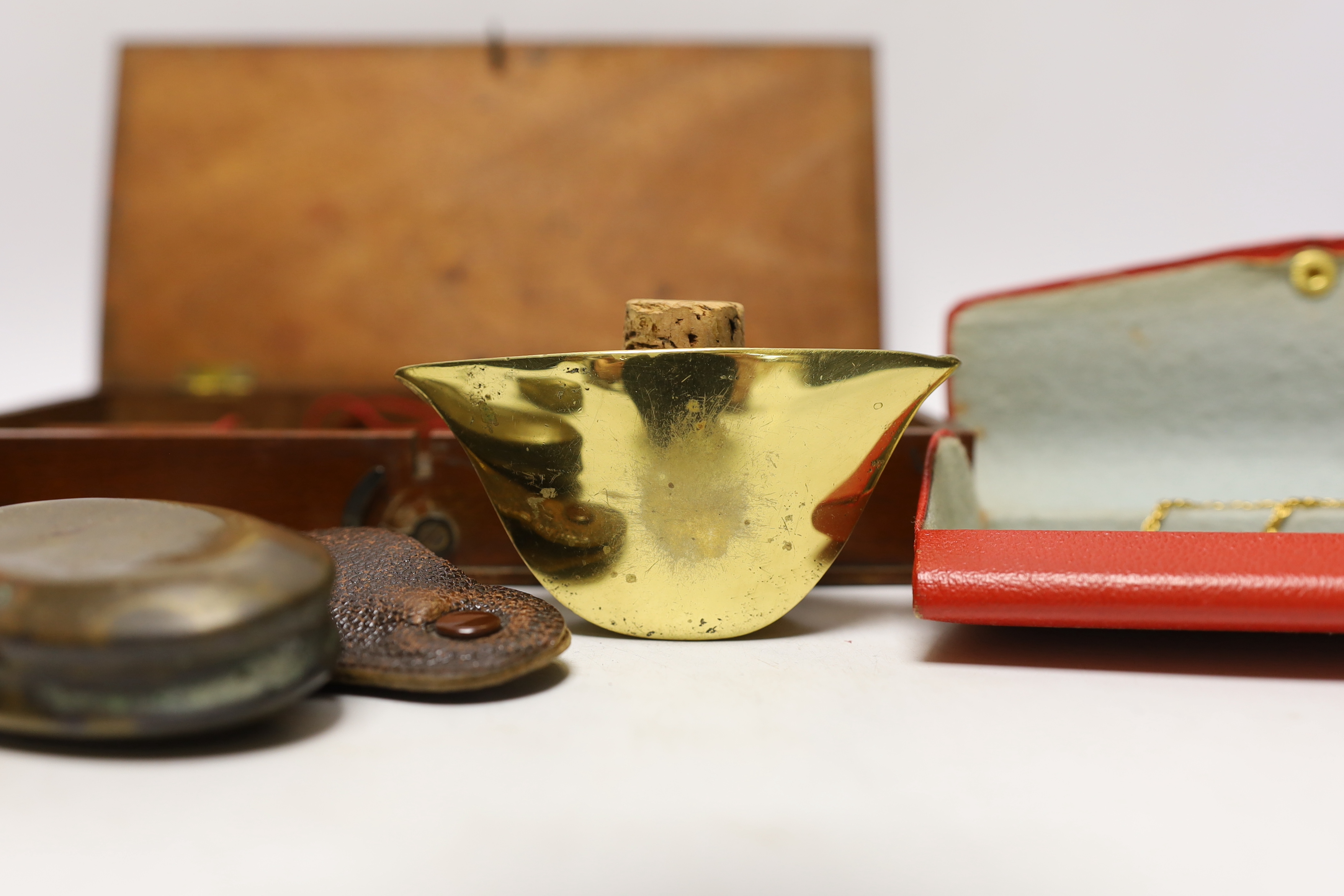 A boxed set of pan scales, a set of bone dominoes, two miner's snuff boxes, etc.